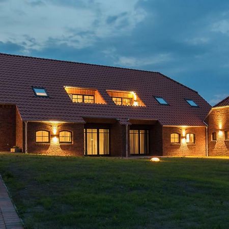 Hayungshaus Esens Apartment Екстериор снимка