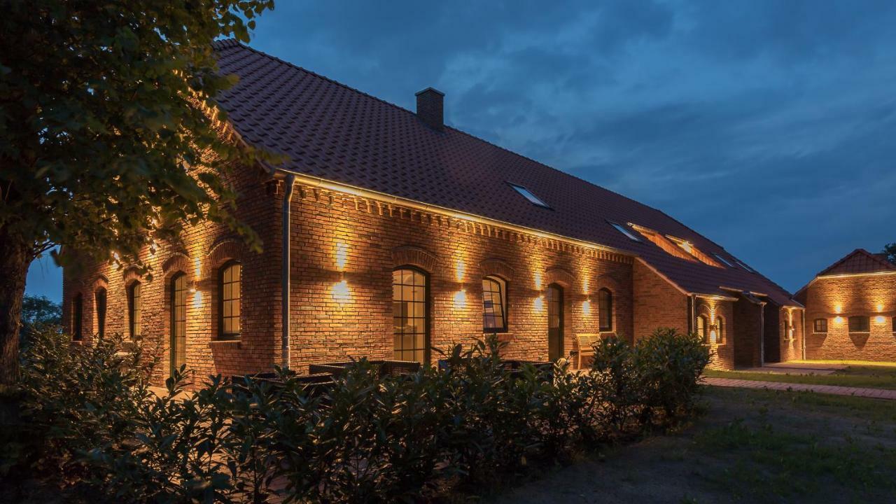 Hayungshaus Esens Apartment Екстериор снимка